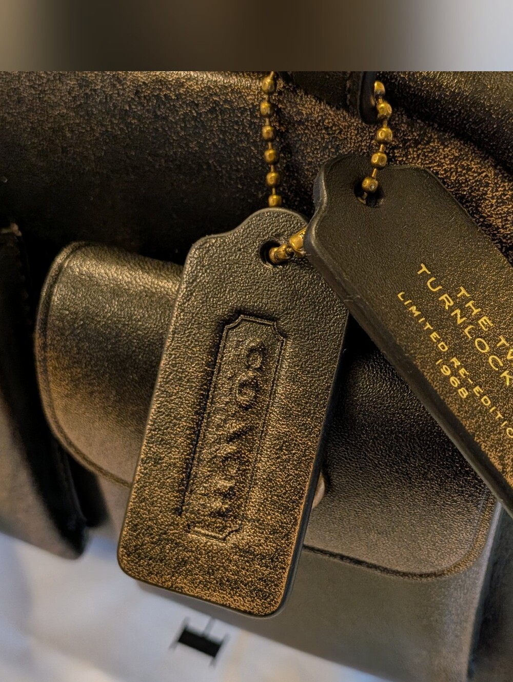 Coach Twinlock 20 Loved Leather Bag - Picture 9 of 15